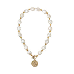 Niche Design Natural Freshwater Baroque Pearl Short Necklace for Women, Light Luxury Queen Portrait Gold Coin Collarbone Chain