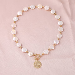 Niche Design Natural Freshwater Baroque Pearl Short Necklace for Women, Light Luxury Queen Portrait Gold Coin Collarbone Chain
