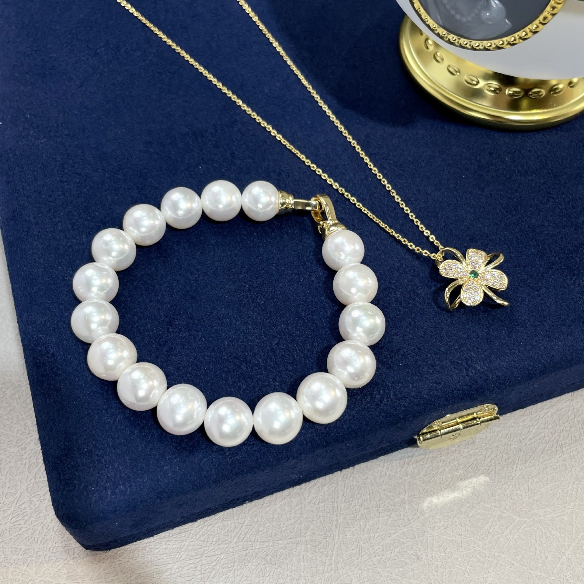 Freshwater Pearl Bracelet Bright White Strong Light Enhancing Comparable to Australian White Ceiling Bead Bracelet for Women Mom Gift